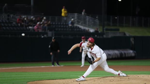 Alabama's Ben Hess (27) pitching in a game against Tennessee on March 15, 2024.
